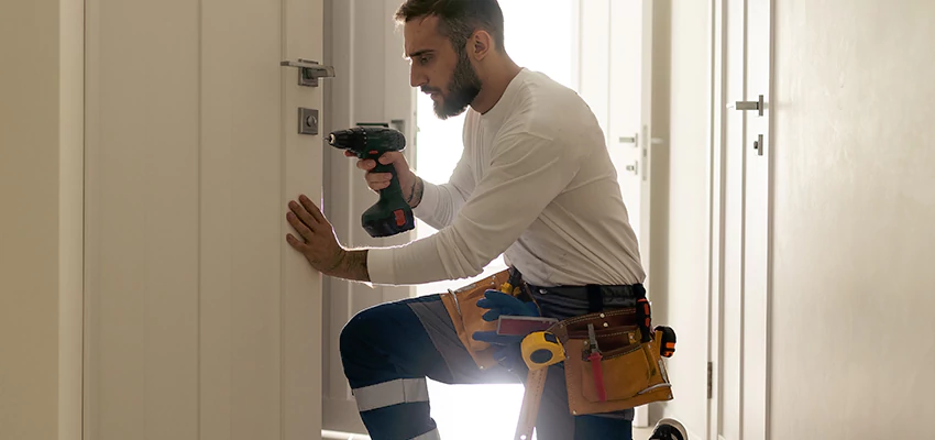 Mailbox Lock Installation Expert in Tiburon, California